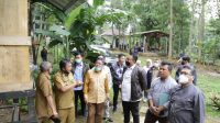 0302 bdg - Budi Daya Madu Trigona Terobosan Pengelolaan Hasil Hutan Non Kayu Komisi II