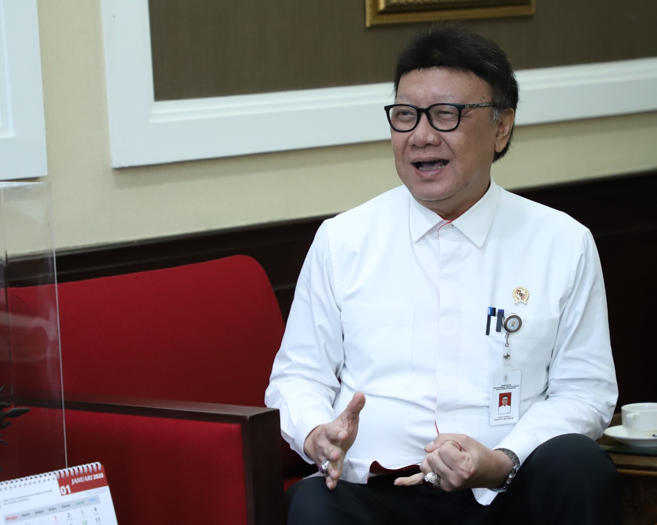 sekolah kedinasan