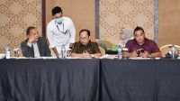Badan Pembentukan Peraturan Daerah (BP Perda) DPRD Provinsi Jawa Barat lakukan rapat kerja pembahasan Raperda usulan gubernur yang nantinya akan dituangkan dalam Propemperda Tahun 2022. (Foto : Faisal/Humas DPRD Jabar).