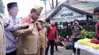2611 bdg - Hari Guru Nasional
